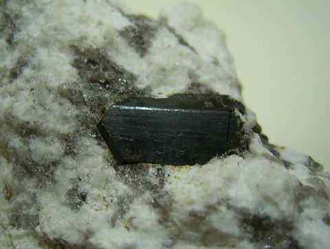 Allanite-(Ce)