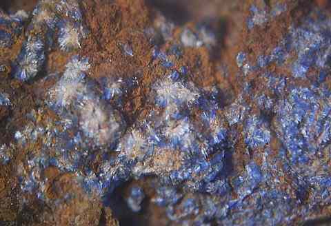 Cyanotrichite