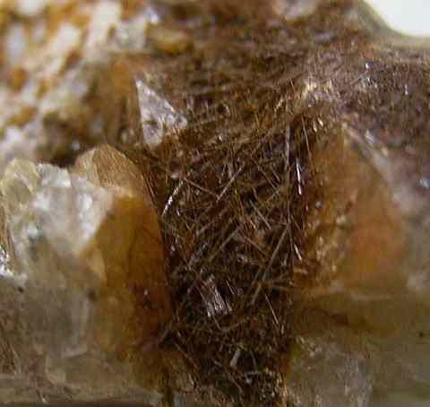 Dravite