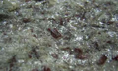 Piemontite